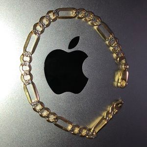 AUTHENTIC gold diamond cut unisex bracelet.